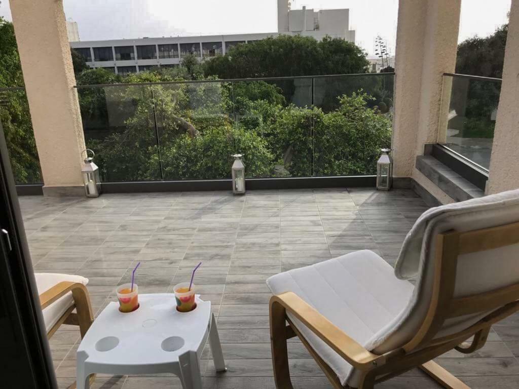 Mare Monte Seaview Boutique Apartment Paphos Exterior photo