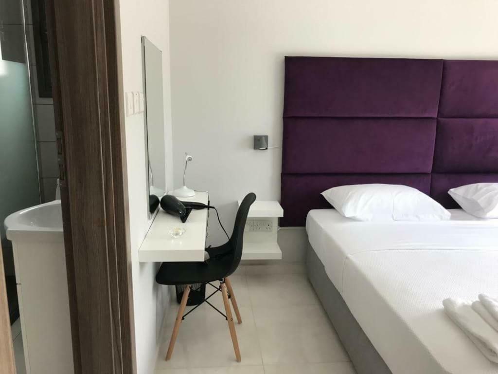 Mare Monte Seaview Boutique Apartment Paphos Exterior photo